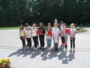Wystep uczniów ze Szkoły Podstawowej w Rudzie Wolińskiej.
